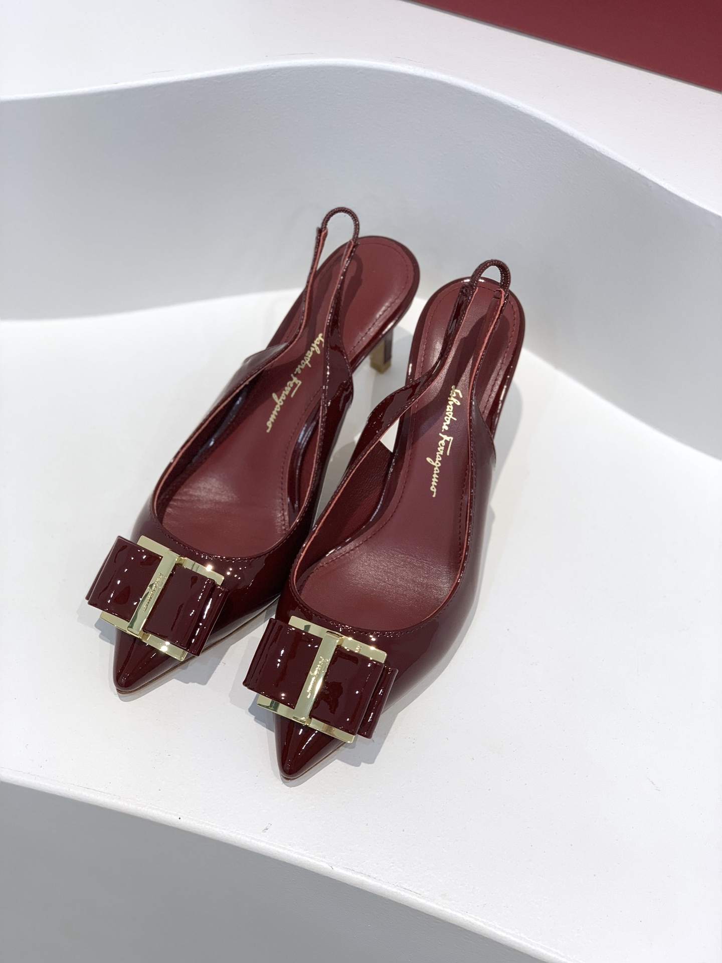 [Ferragamo Women