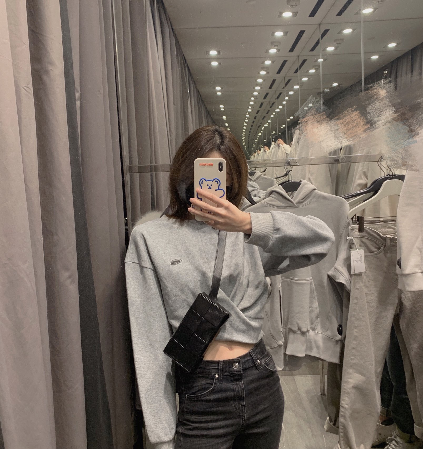 Bottega Veneta葆蝶家 Cassttte四格 651053油蜡皮黑色