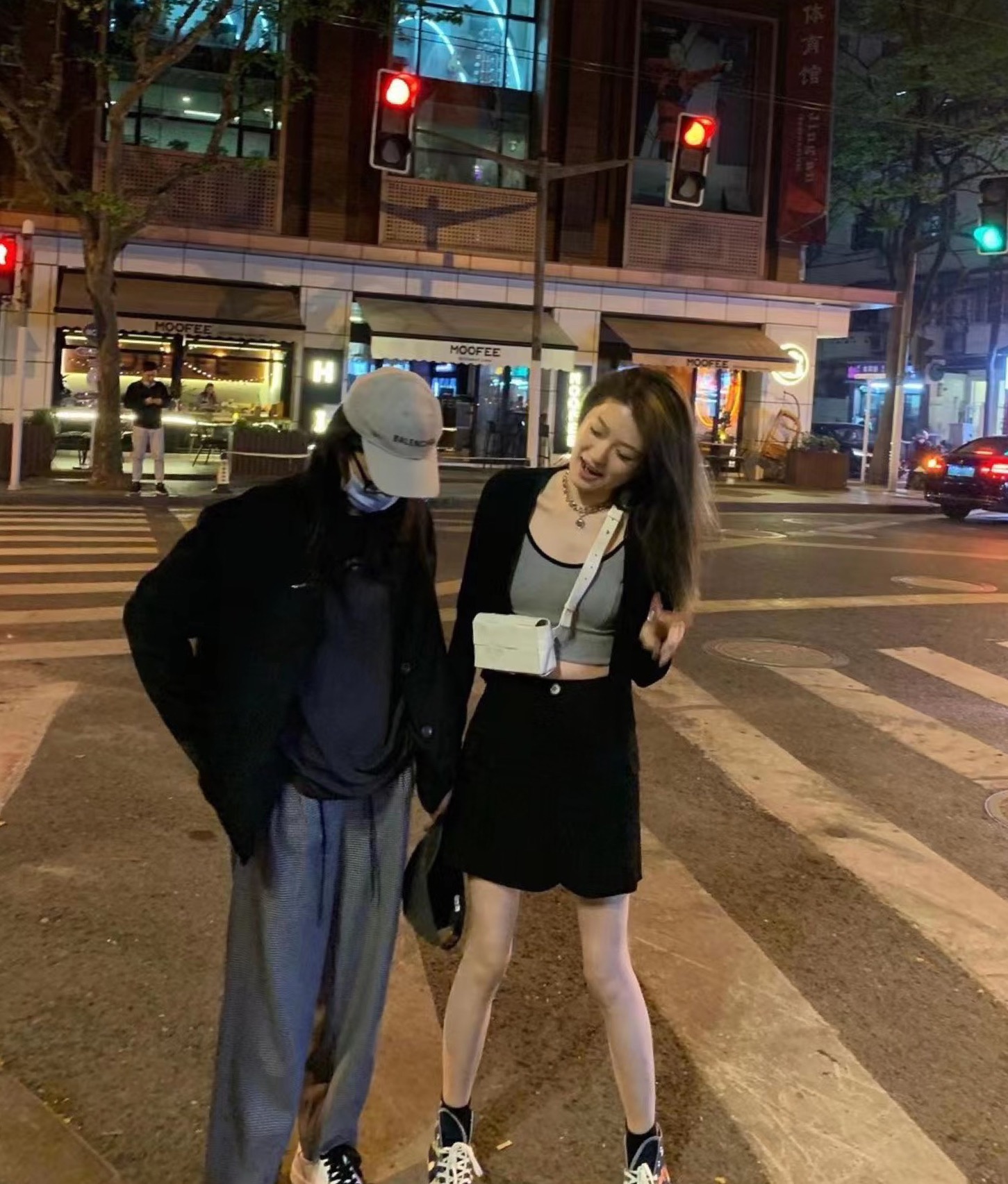 Bottega Veneta葆蝶家 Cassttte四格 651053油蜡皮白色