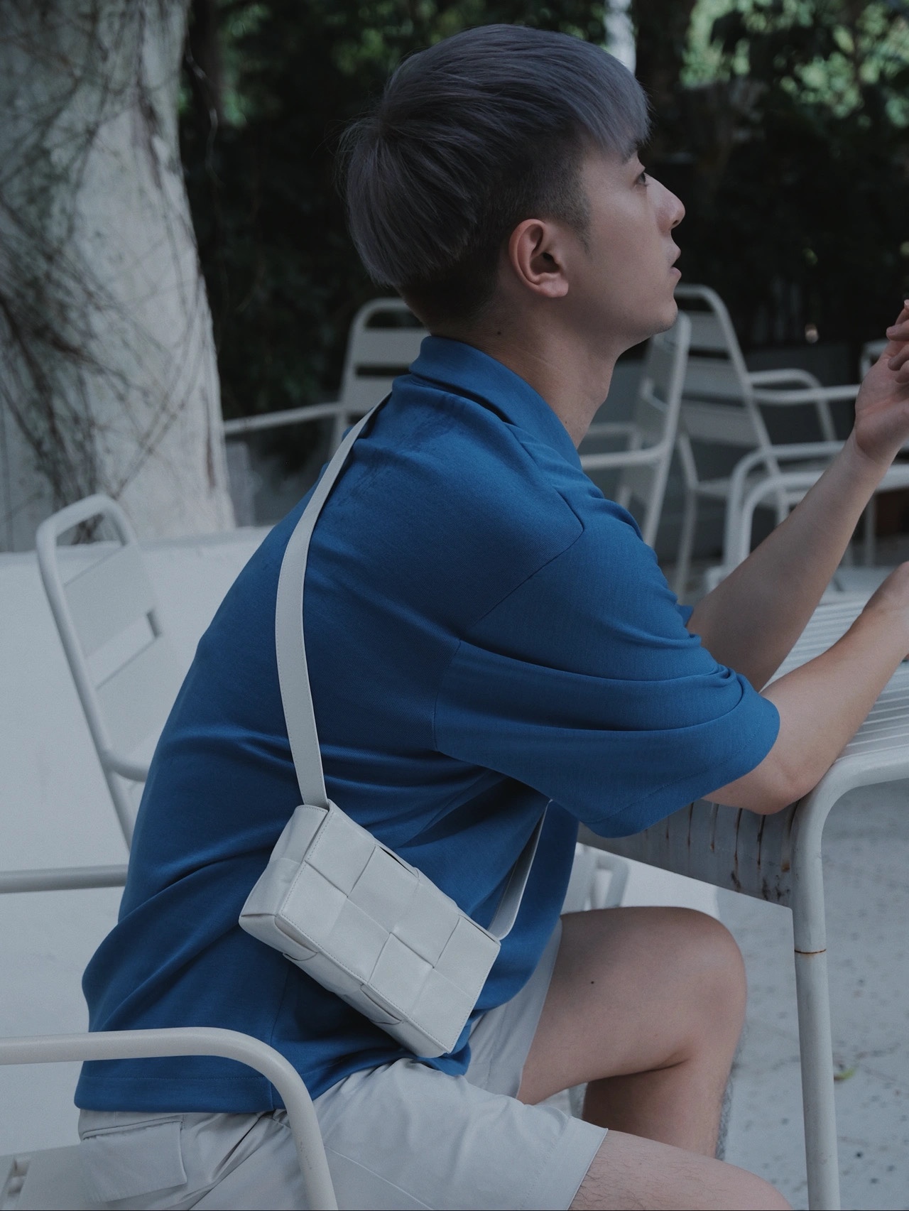 Bottega Veneta葆蝶家 Cassttte四格 651053油蜡皮白色