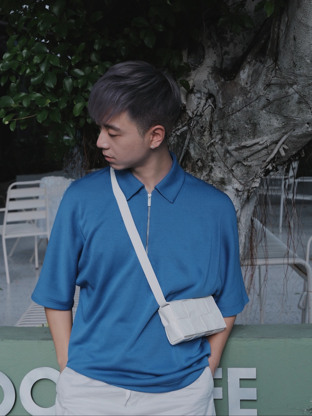 Bottega Veneta葆蝶家 Cassttte四格 651053油蜡皮白色