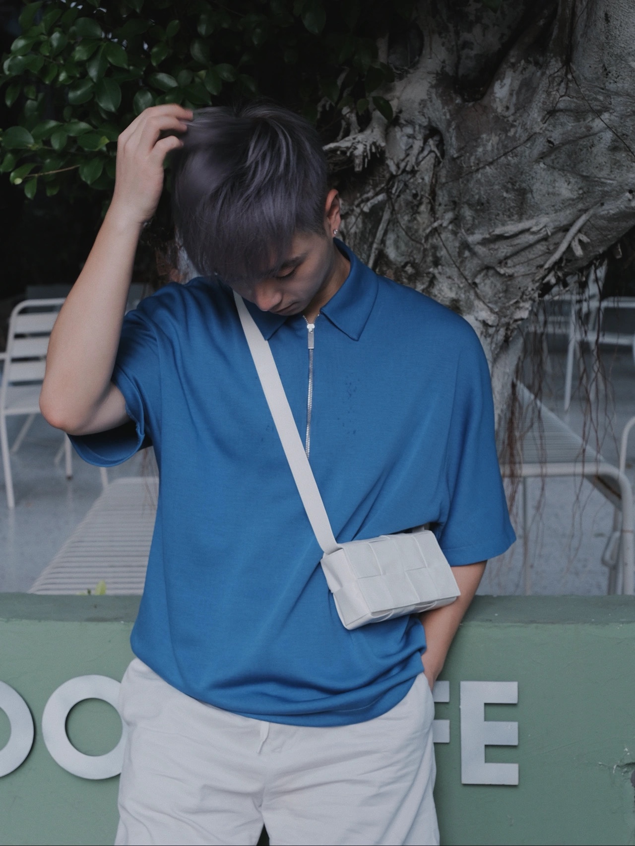 Bottega Veneta葆蝶家 Cassttte四格 651053油蜡皮白色