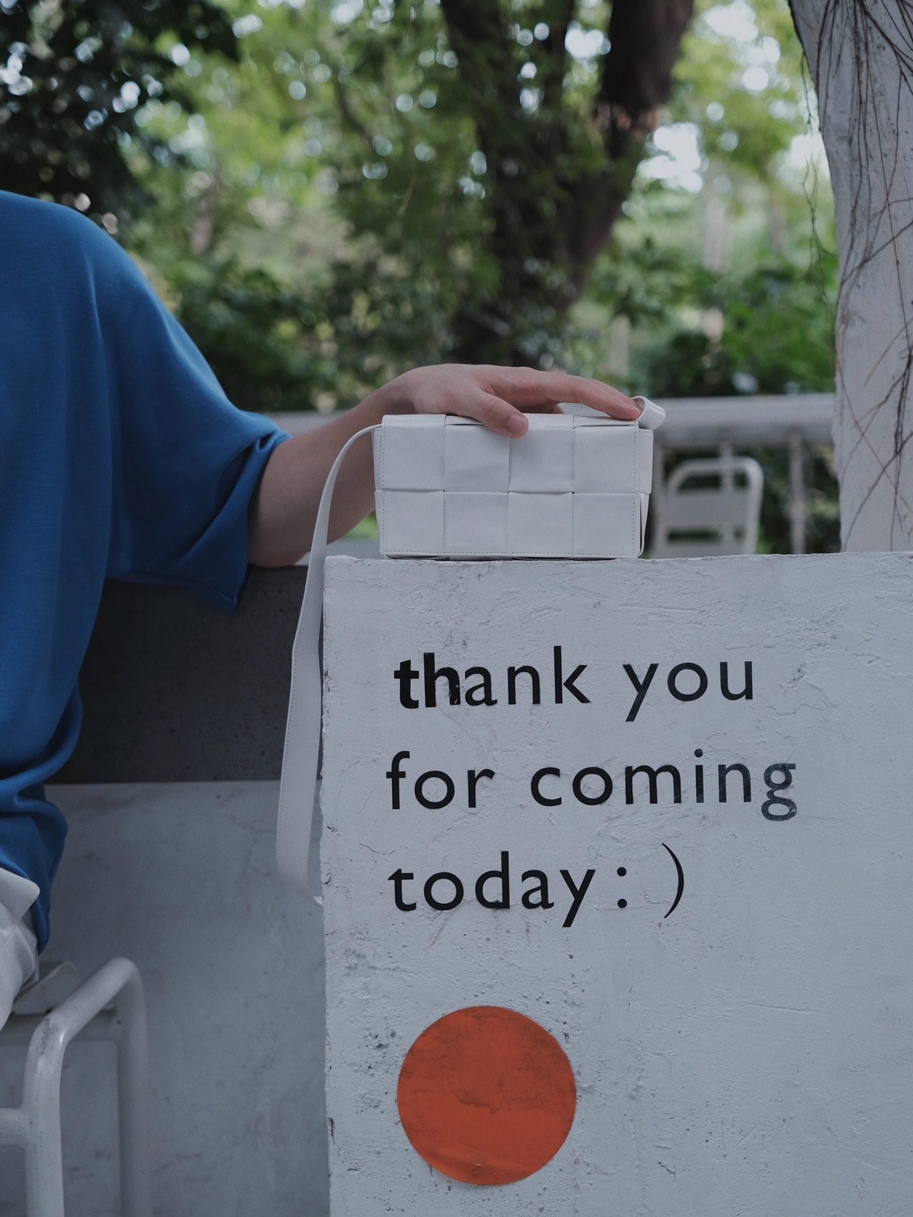 Bottega Veneta葆蝶家 Cassttte四格 651053油蜡皮白色