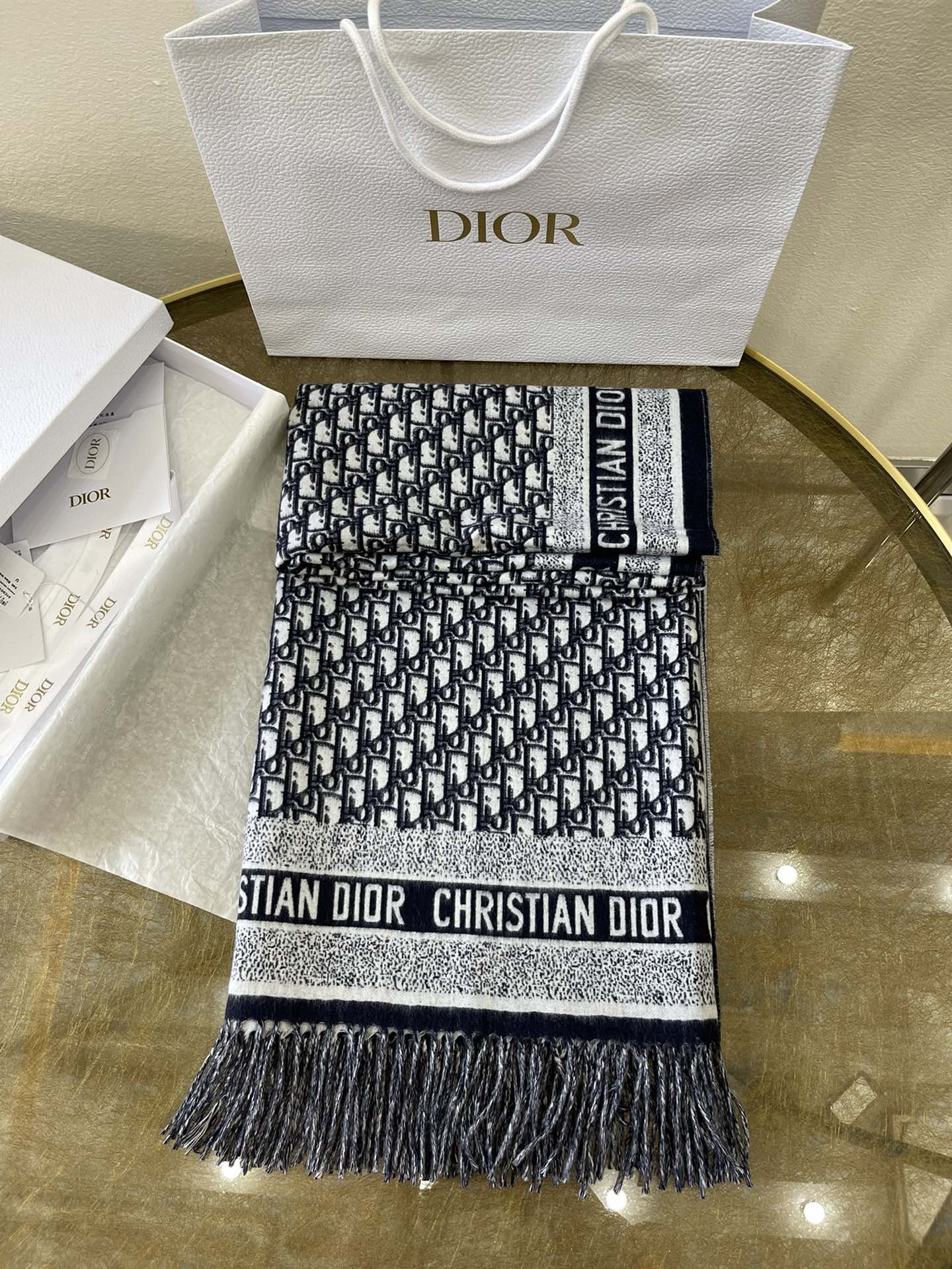 Dior迪奥 Oblique 印花/刺绣图案装饰披肩01CDO140I100_C540