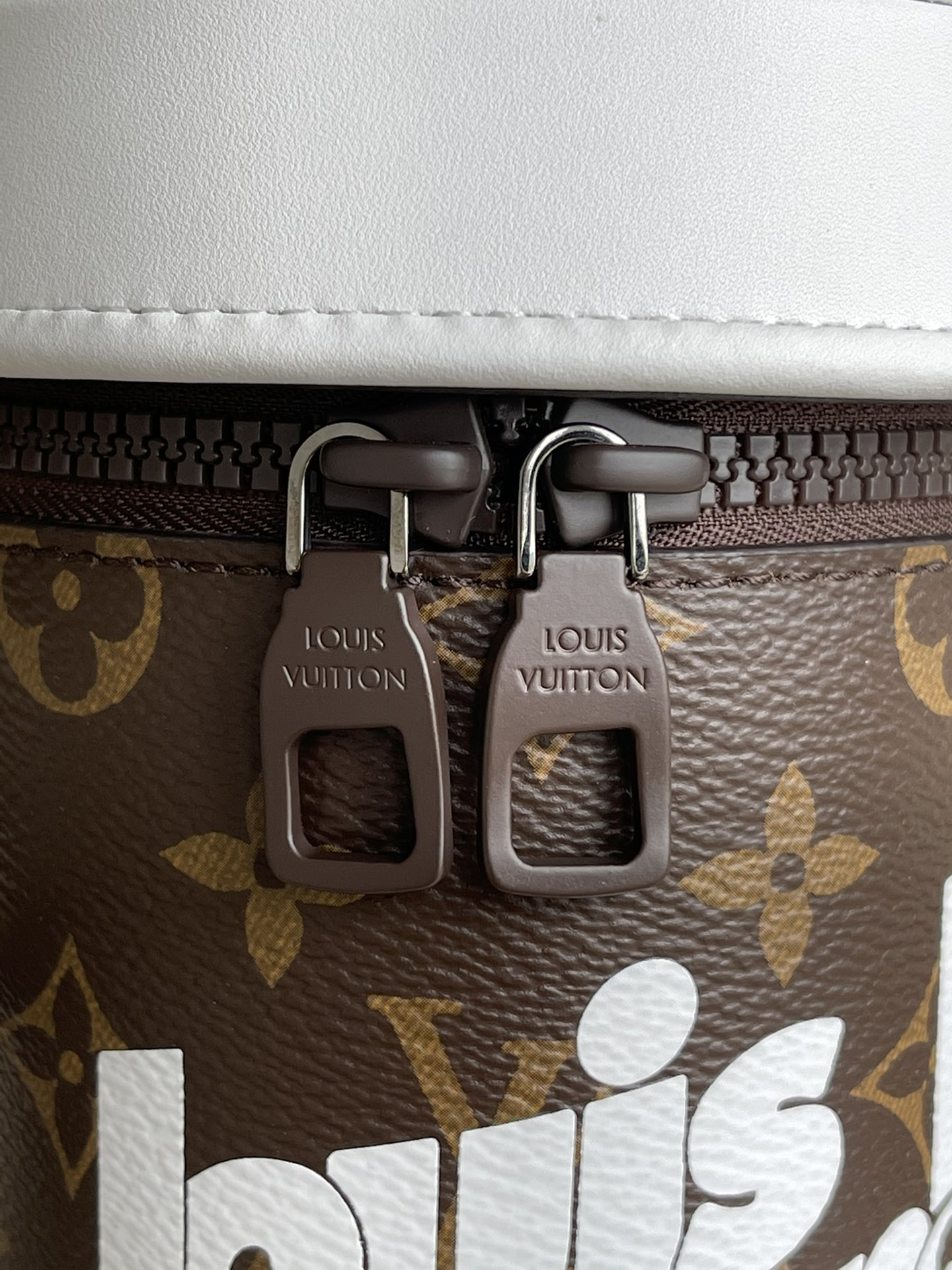 Louis Vuitton Haute Couture Classic Luxury Handbag Shoulder Crossbody 7