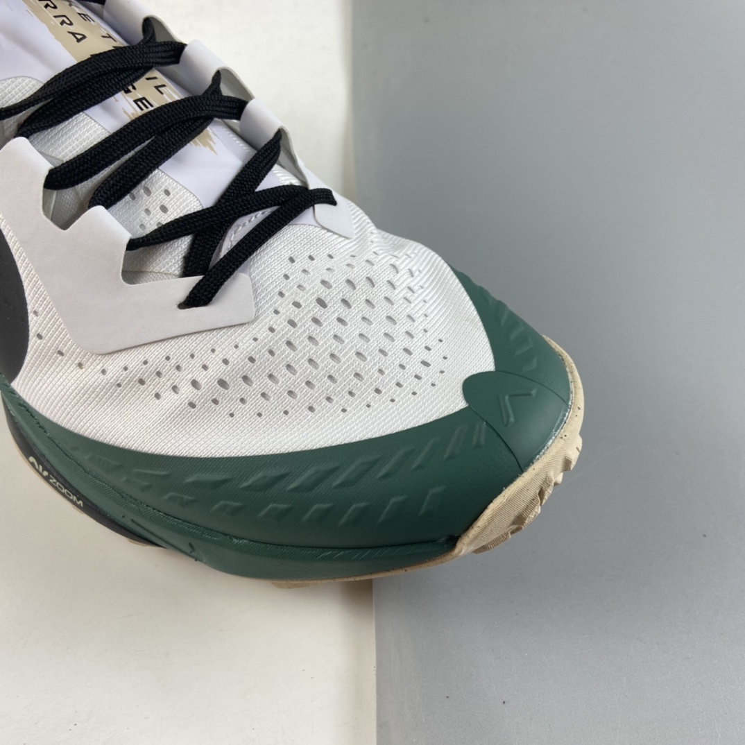 P240  Nike Air Zoom Terra Kiger 7轻量透气抓地缓震越野跑鞋 CW6066-003