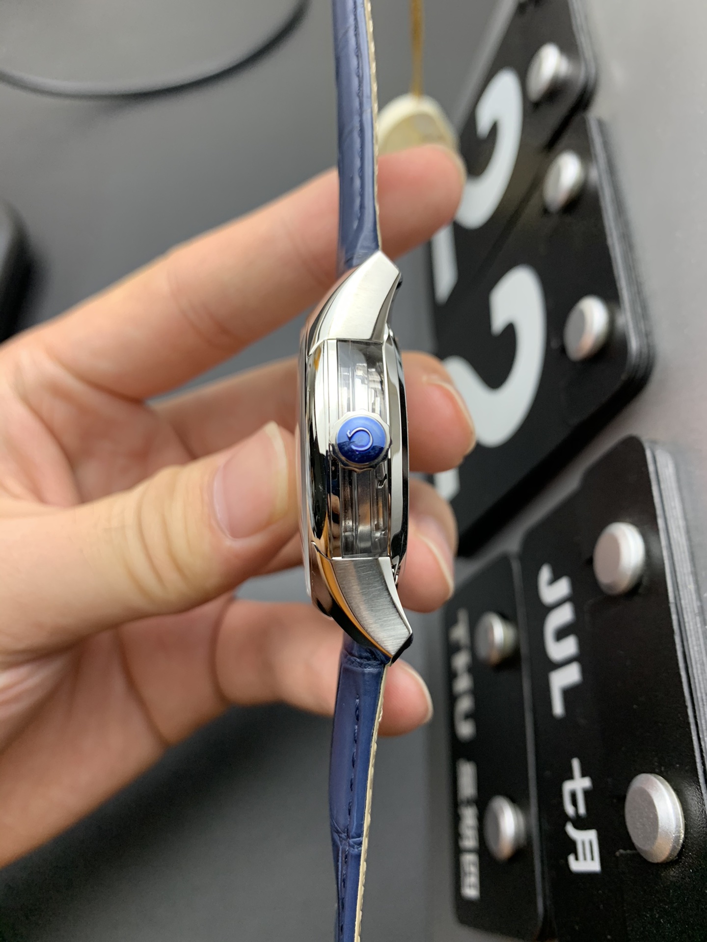 Omega 8900明亮之蓝