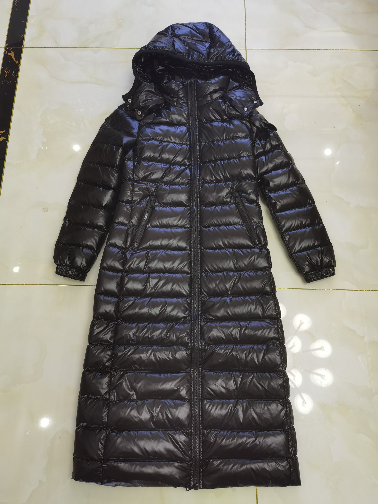 Moncler Vêtements Veste En Duvet