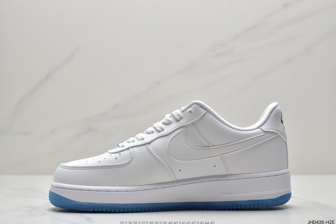 190 Nike Wmns Air Force 1 ’07 Low”UV White/University Blue Pack” DA8301-100