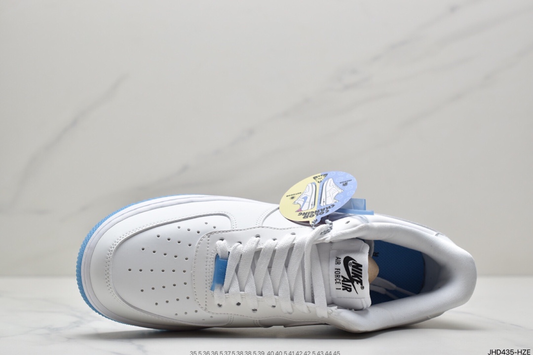 190 Nike Wmns Air Force 1 ’07 Low”UV White/University Blue Pack” DA8301-100