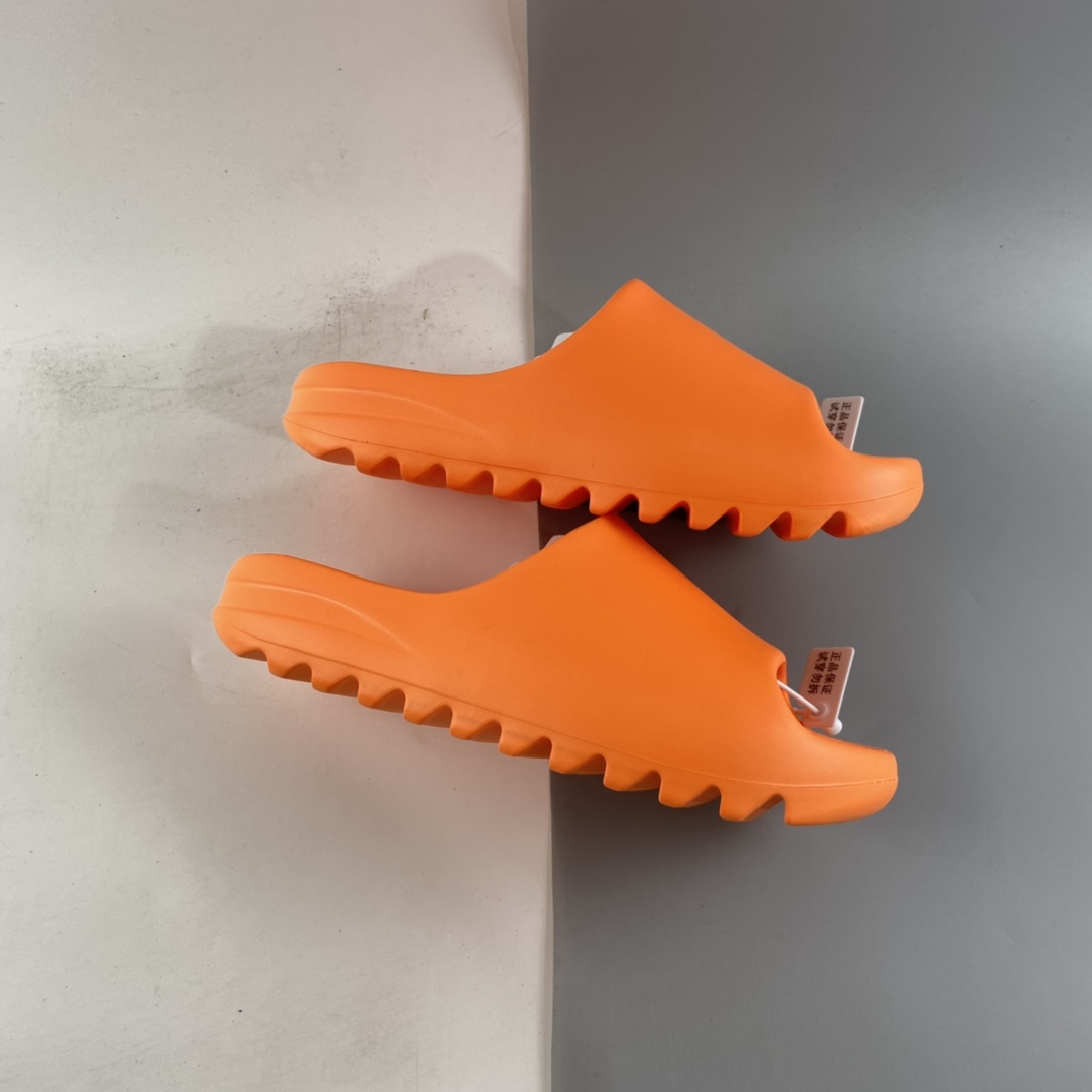 P150  Kanye West x Yeezy Slide 侃爷再度联乘 椰子拖鞋GZ0953