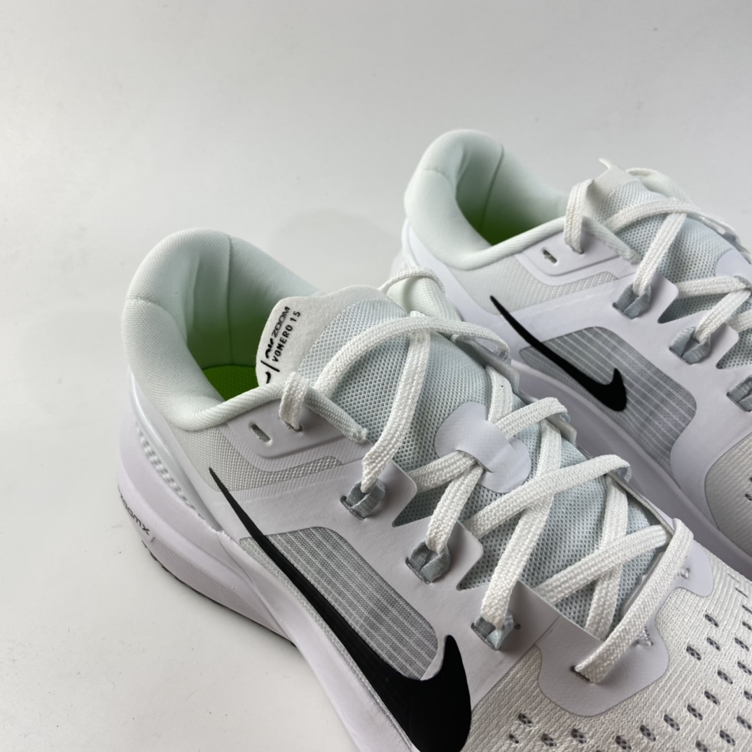 P190  Nike Air Zoom Vomero 15 登月15代缓震透气跑步鞋 CU1855-100