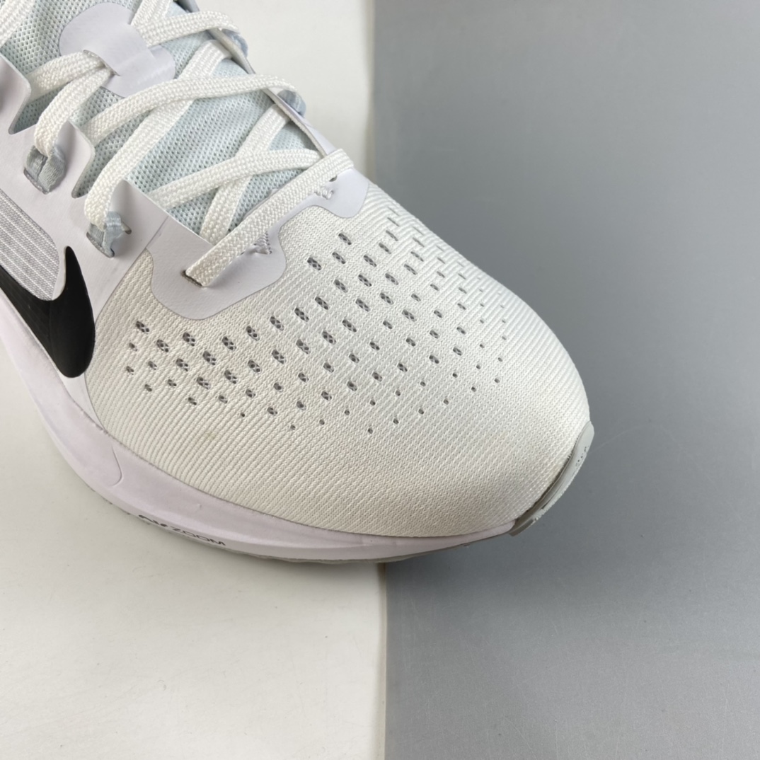 P190  Nike Air Zoom Vomero 15 登月15代缓震透气跑步鞋 CU1855-100