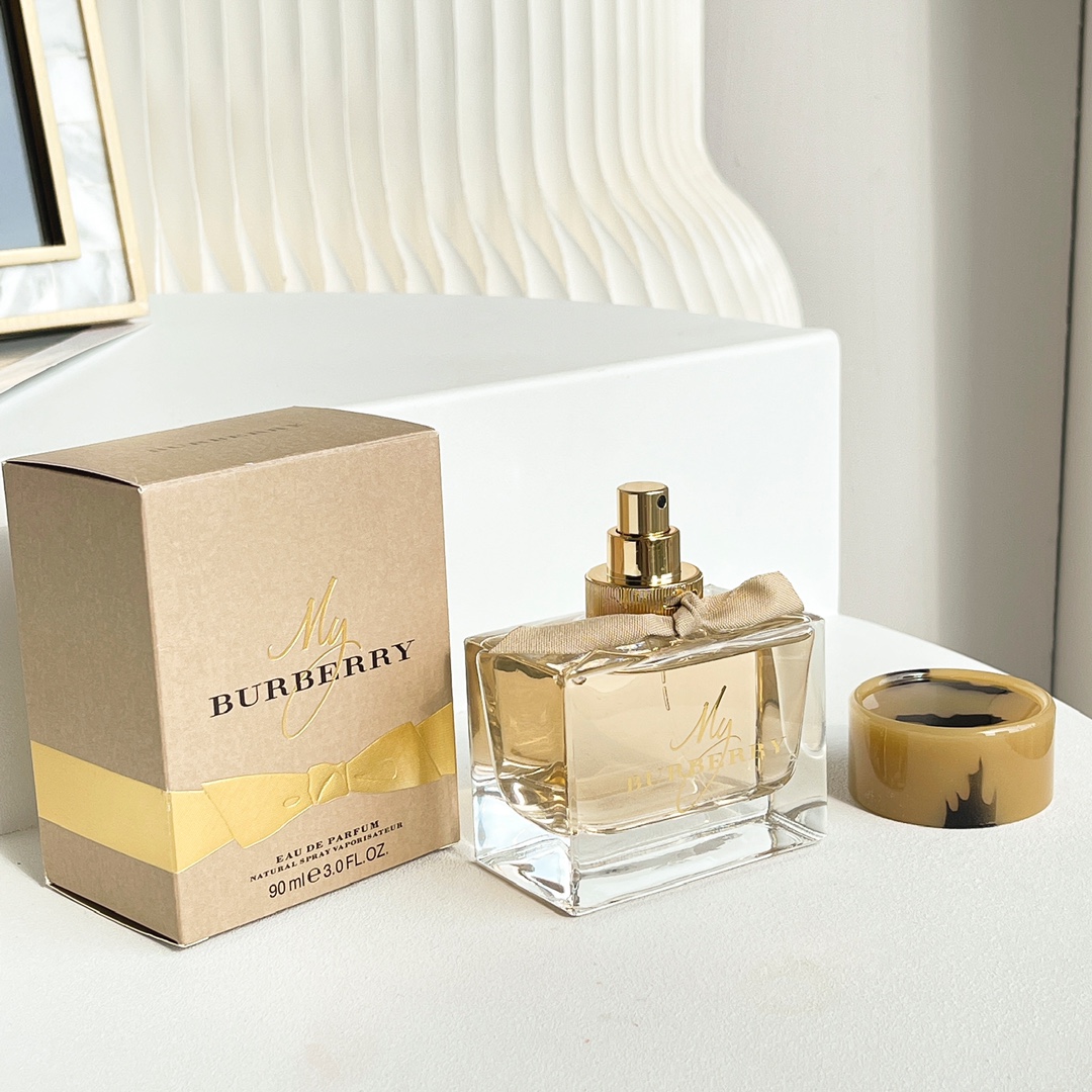 专柜品质Burberry巴宝莉黄色淡香水90ml 5