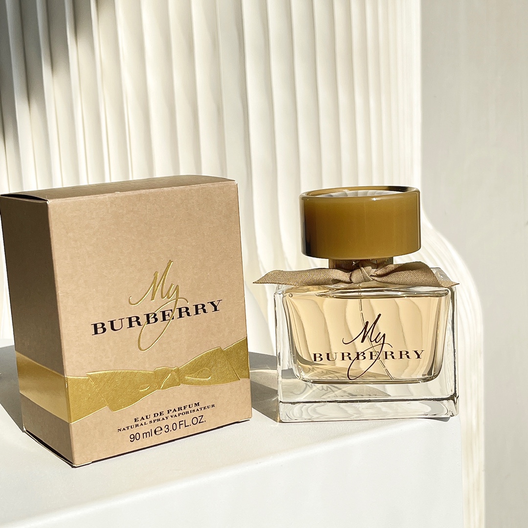 NO:811149,Burberry Burberry My Burberry Eau de Parfum 90ml Attributes Women's Fragrance Floral Fragrance Top Notes Sweet Pea Lemon Blossom Middle Notes Freesia Peony Peach Blossom Base Notes Rose Musk Oakmoss, Perfume, Burberry19860909Burberry 博柏利 我的博柏利淡香90ml 属性女香 香调花香调 前调香豌豆 柠檬花 中调小苍兰 牡丹 桃花 后调玫瑰 麝香 橡木苔,香水,burberry,accessory