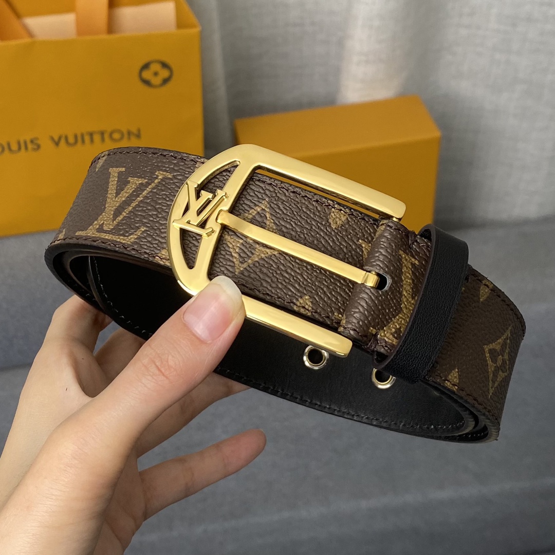 Louis Vuitton Belts Men Calfskin Cowhide