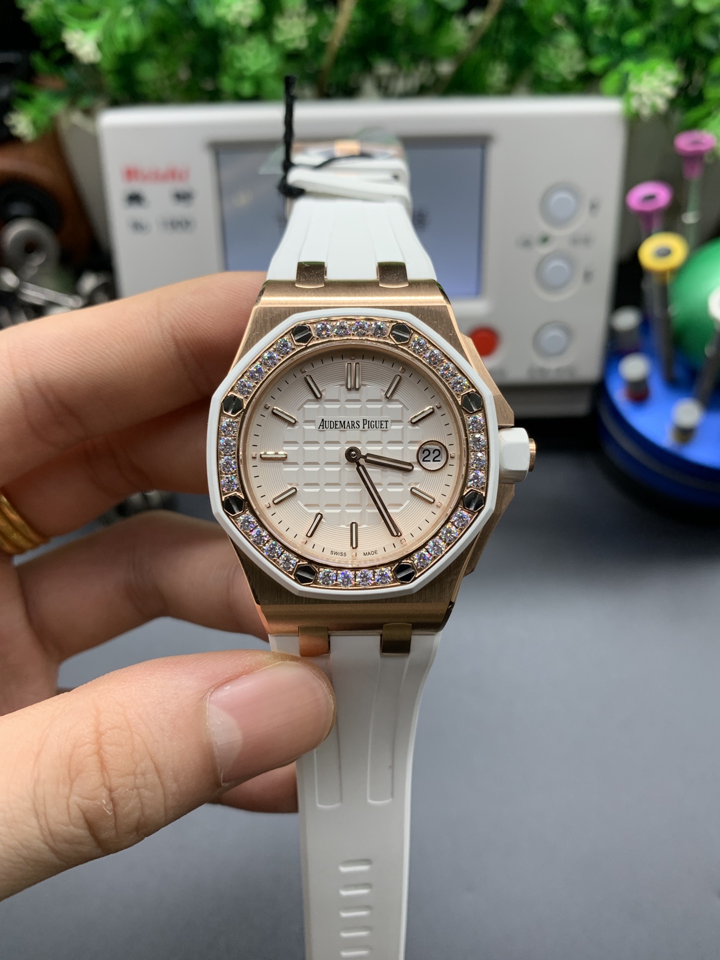 Audemars Piguet Ap factory一款专属女生的爱彼，牛奶白