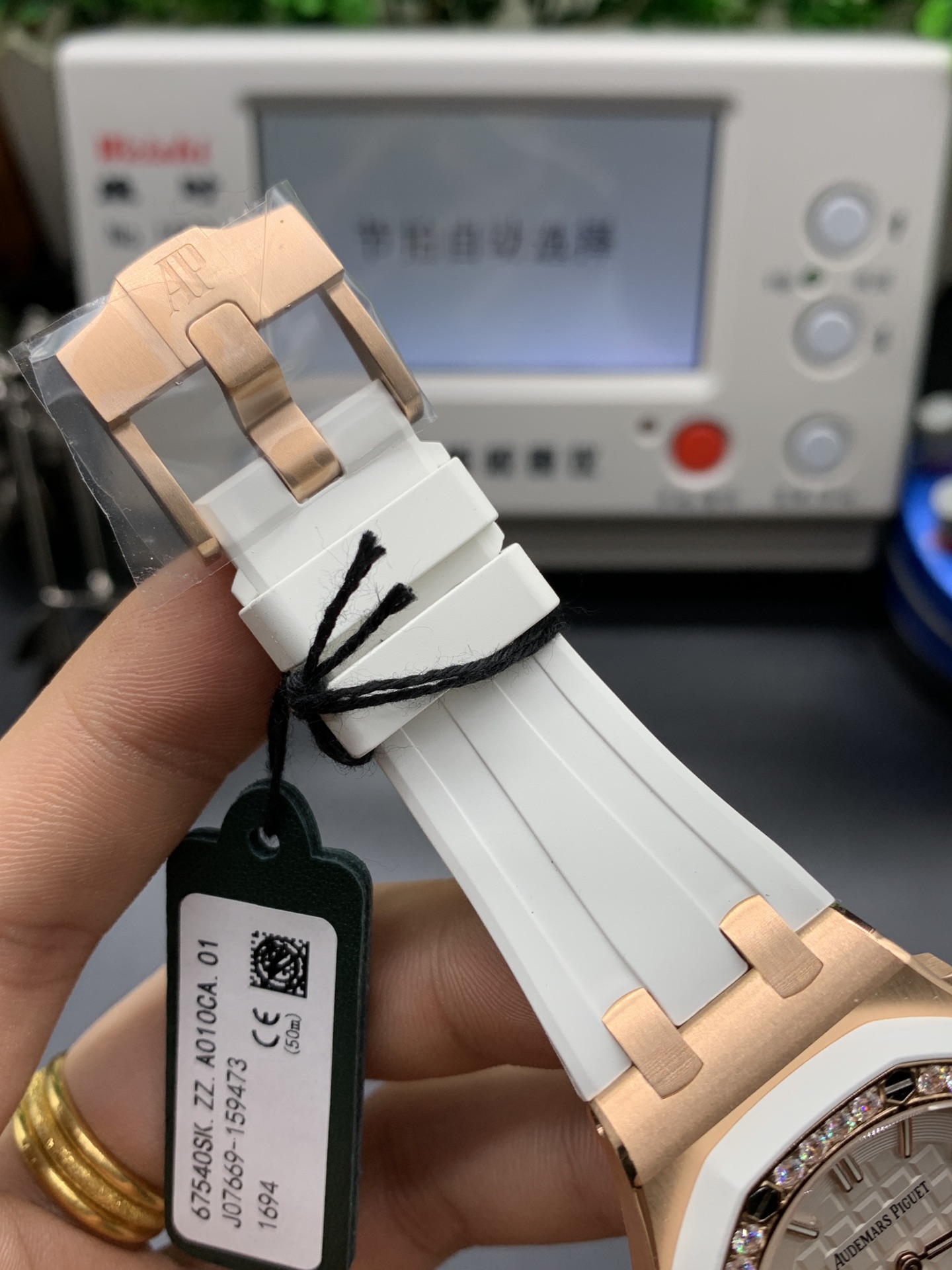 Audemars Piguet Ap factory一款专属女生的爱彼，牛奶白