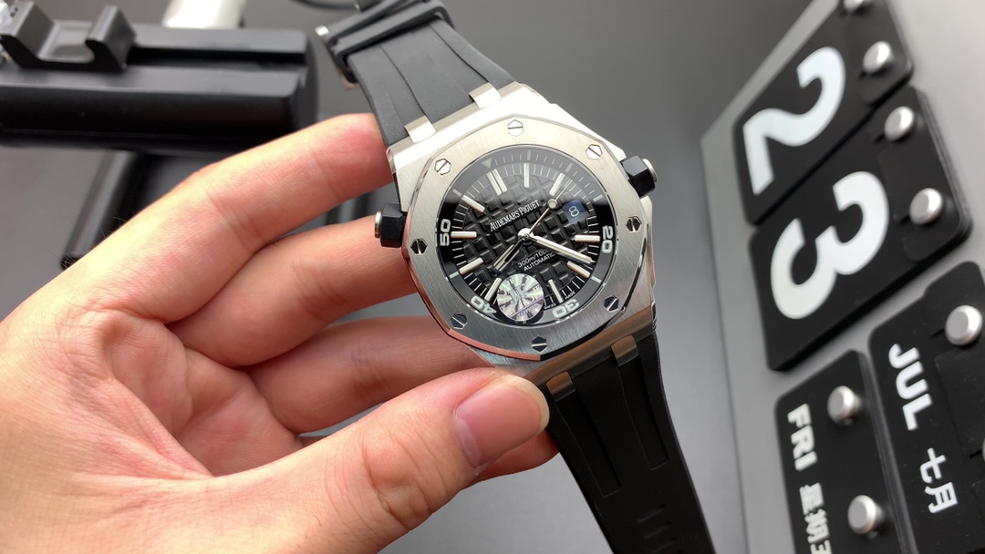 Audemars Piguet 15703