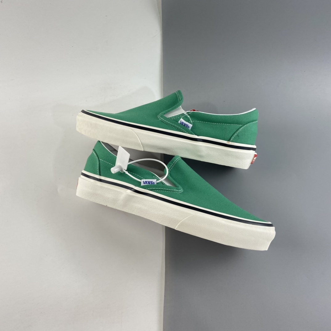 P140  VANS Slip on 范斯安娜海姆经典一脚蹬男女纯色低帮休闲板鞋帆布鞋  VN0A3JEX45Z