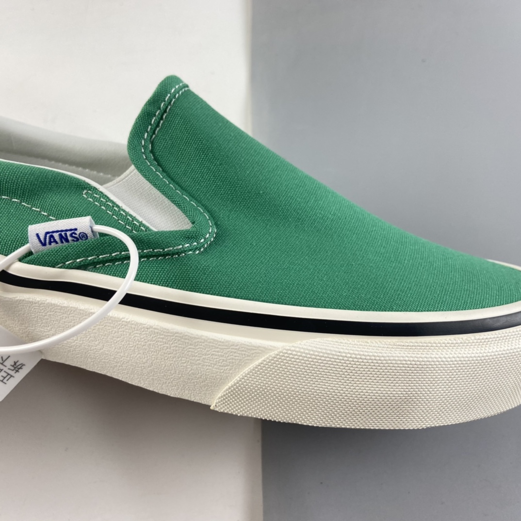 P140  VANS Slip on 范斯安娜海姆经典一脚蹬男女纯色低帮休闲板鞋帆布鞋  VN0A3JEX45Z