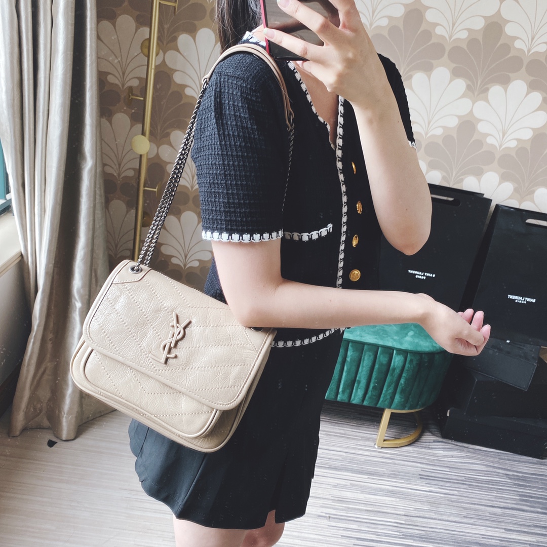 路易威登 Louis Vuitton 高定典藏名品高定成衣时装外套连衣裙衬衫T恤 #D8E8538B 2