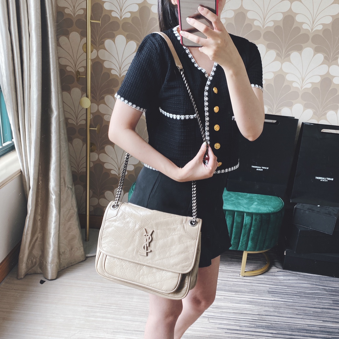 路易威登 Louis Vuitton 高定典藏名品高定成衣时装外套连衣裙衬衫T恤 #DF1EDA54 6