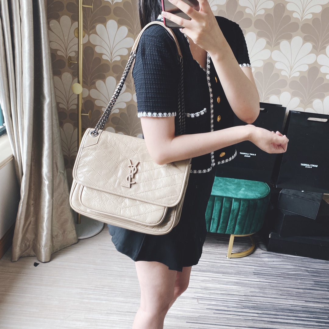 路易威登 Louis Vuitton 高定典藏名品高定成衣时装外套连衣裙衬衫T恤 #DF1EDA54 3