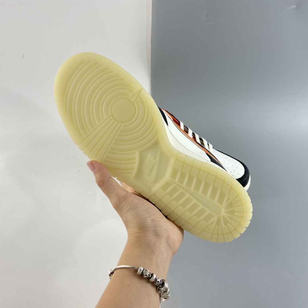 P280 Nike SB Dunk Low“Halloween”黑白橙 夜光万圣节 SB扣碎篮板时尚休闲板鞋 DD3357-100-莆田鞋,莆田鞋货源,高仿鞋,高仿鞋货源,安福档口,莆田高仿鞋,莆田鞋批发,高仿鞋批发,莆田高仿运动鞋,高仿运动鞋,莆田运动鞋 P280 Nike SB Dunk Low“Halloween”黑白橙 夜光万圣节 SB扣碎篮板时尚休闲板鞋 DD3357-100