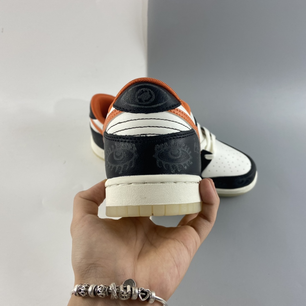 P280 Nike SB Dunk Low“Halloween”黑白橙 夜光万圣节 SB扣碎篮板时尚休闲板鞋 DD3357-100-莆田鞋,莆田鞋货源,高仿鞋,高仿鞋货源,安福档口,莆田高仿鞋,莆田鞋批发,高仿鞋批发,莆田高仿运动鞋,高仿运动鞋,莆田运动鞋 P280 Nike SB Dunk Low“Halloween”黑白橙 夜光万圣节 SB扣碎篮板时尚休闲板鞋 DD3357-100