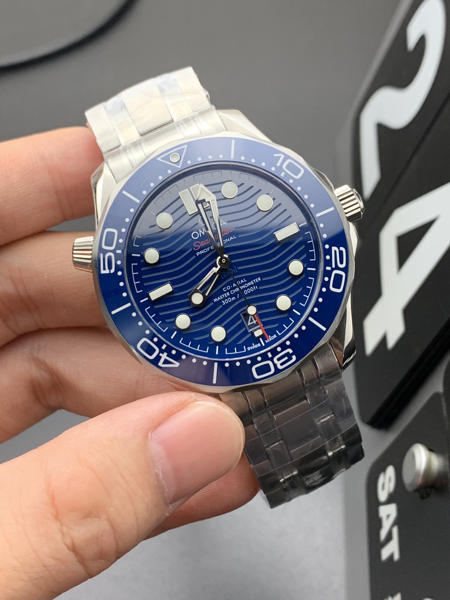 Omega 蓝海马300