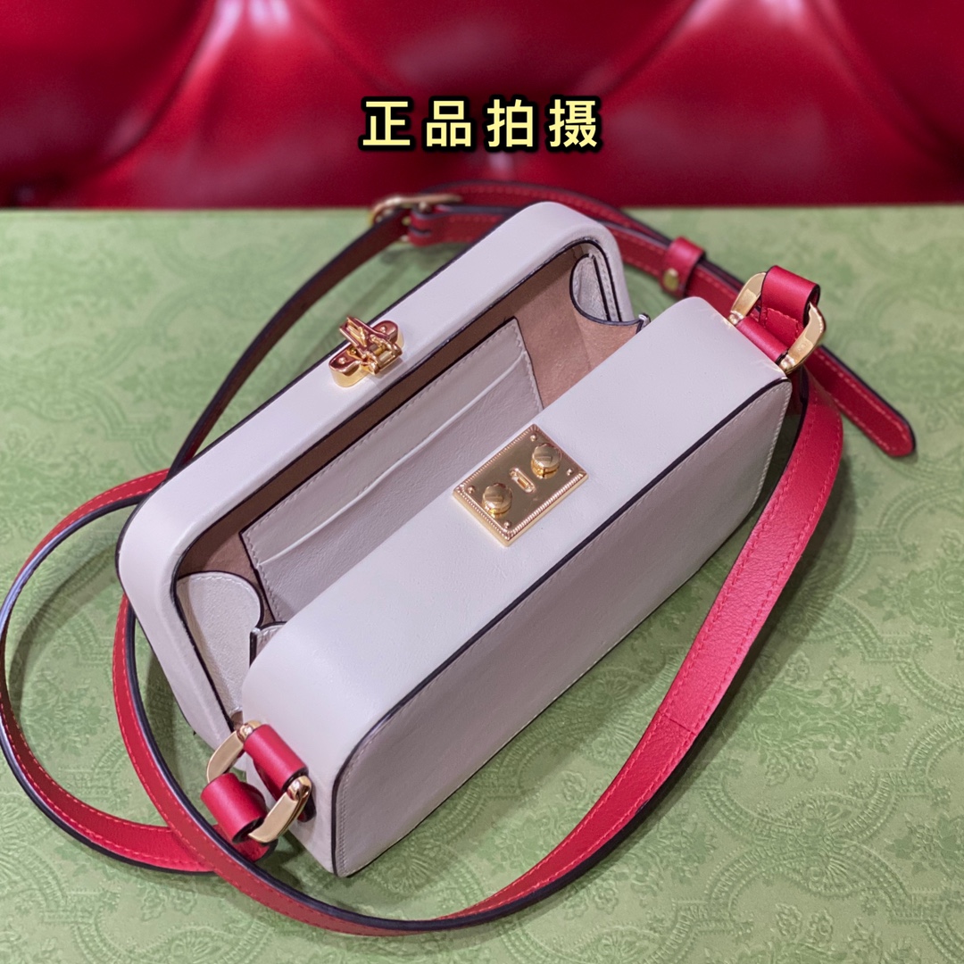 구찌 136942 가방 Gucci Bag 썸네일 이미지