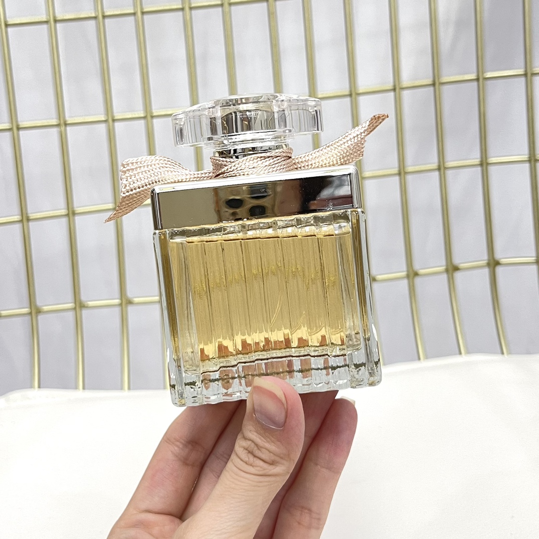 Chloé Signature Eau de Parfum 75ml - Floral Fragrance for Women 4 i1627172722 8184 3