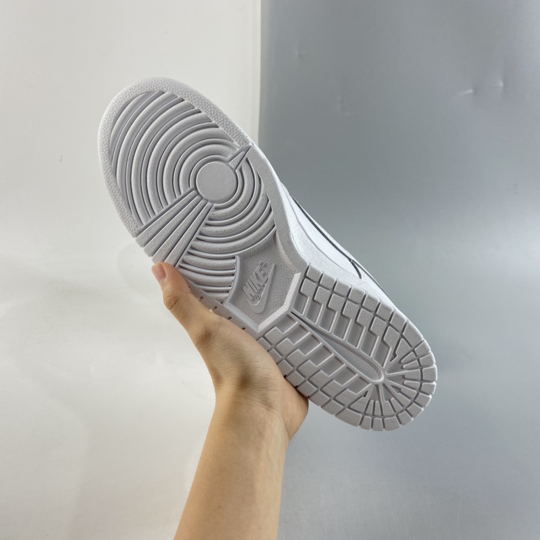 P300  Nike SB Dunk Low Prm 纯白配色SB扣碎篮板时尚休闲板鞋 DD1503-109