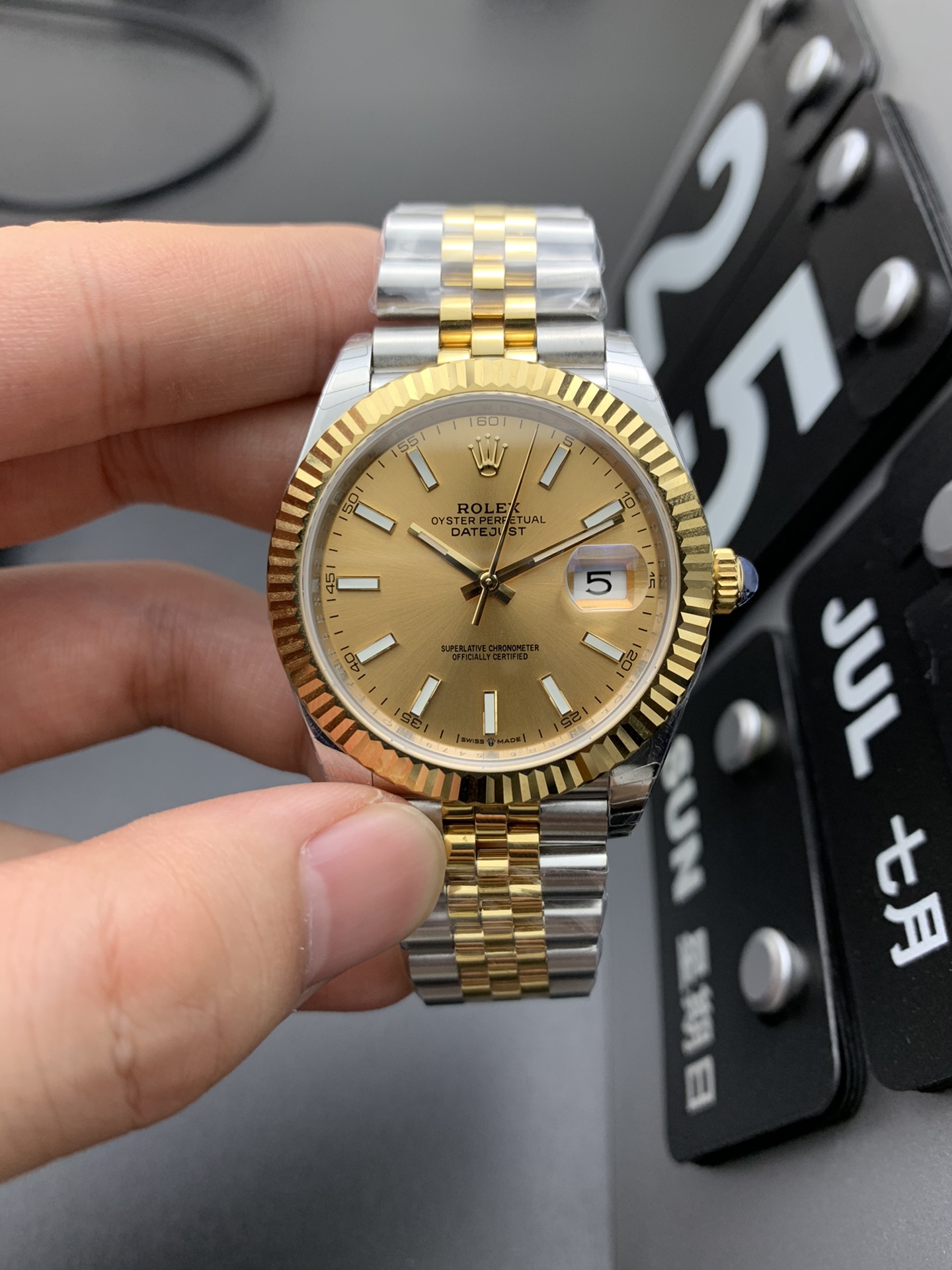 Rolex 间金日志