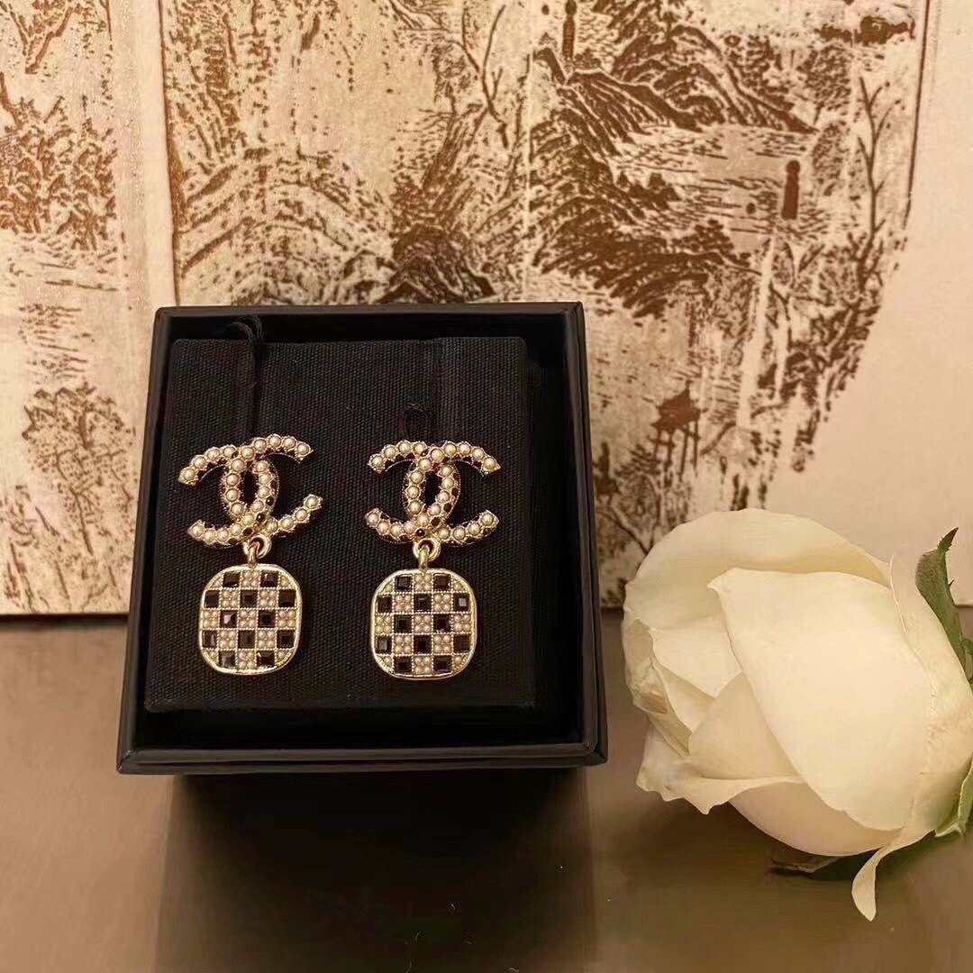 Versace Haute Couture Haute Joaillerie Fine Jewelry Earrings Necklace 2