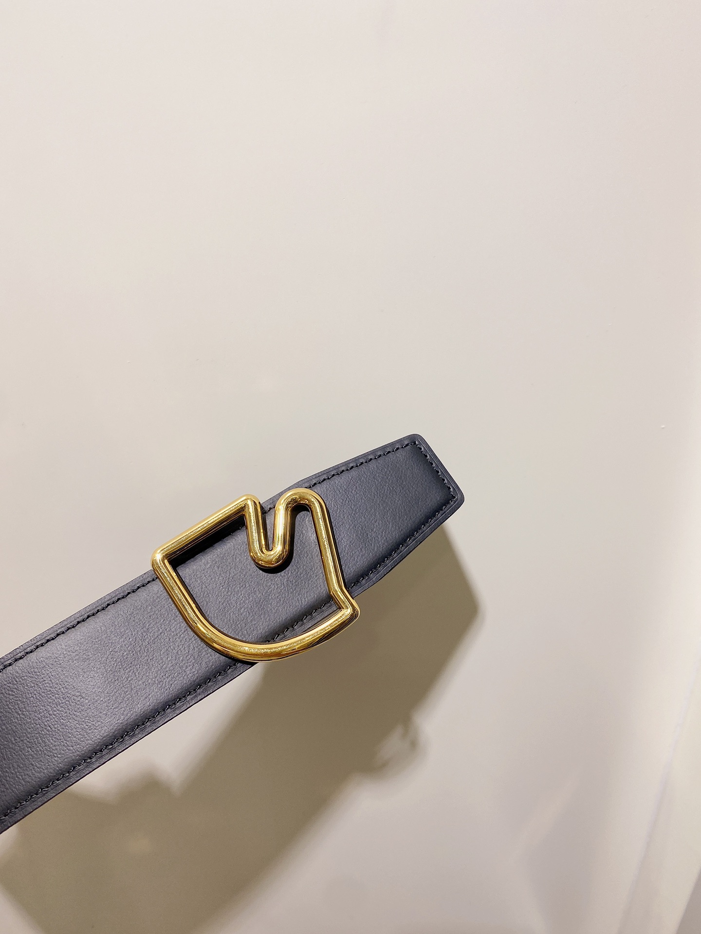 爱马仕镀钯金属皮带扣&Esom小牛皮