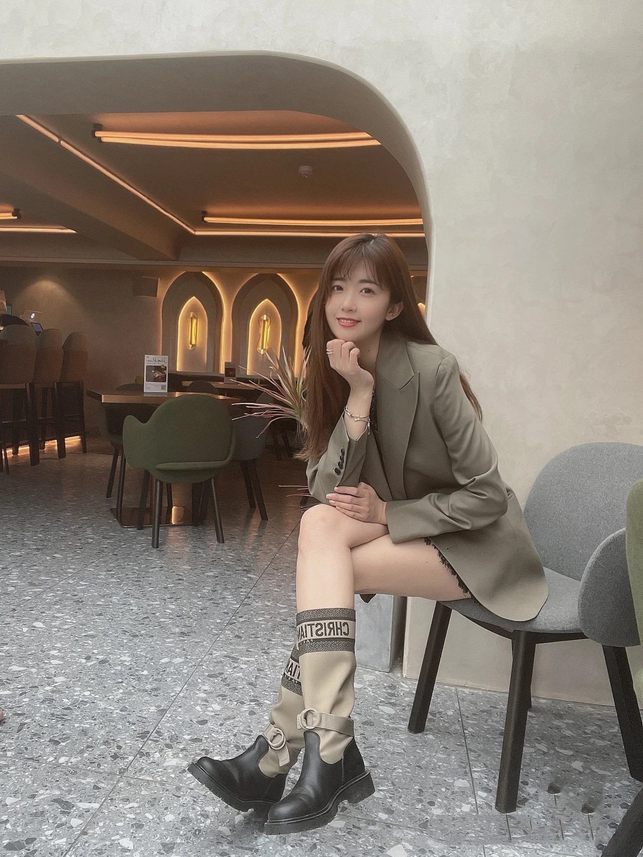 NO:484320,A must-have magic boots in autumn and winter!  It looks good no matter how you match it!  ,boots,boots19860909秋冬必备神靴！怎么搭都好看！,靴子,boots,Women's Shoes