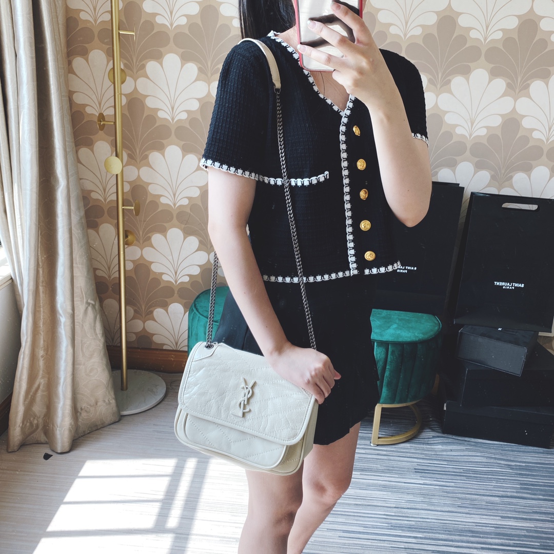 Louis Vuitton Haute Couture Haute Couture Ready-to-Wear Clothing Dress 6