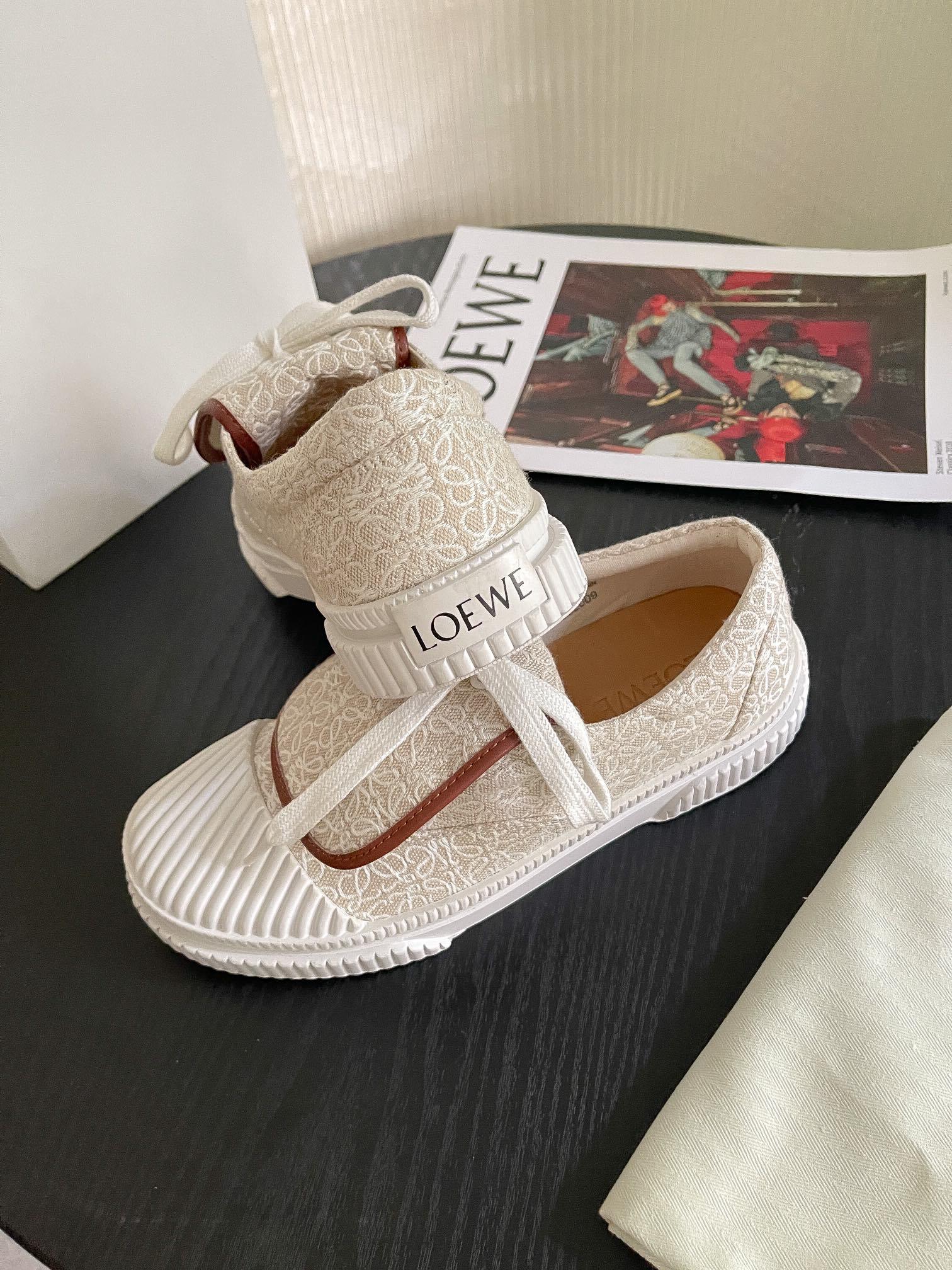 LOEWE罗意威2021早春新款刺绣