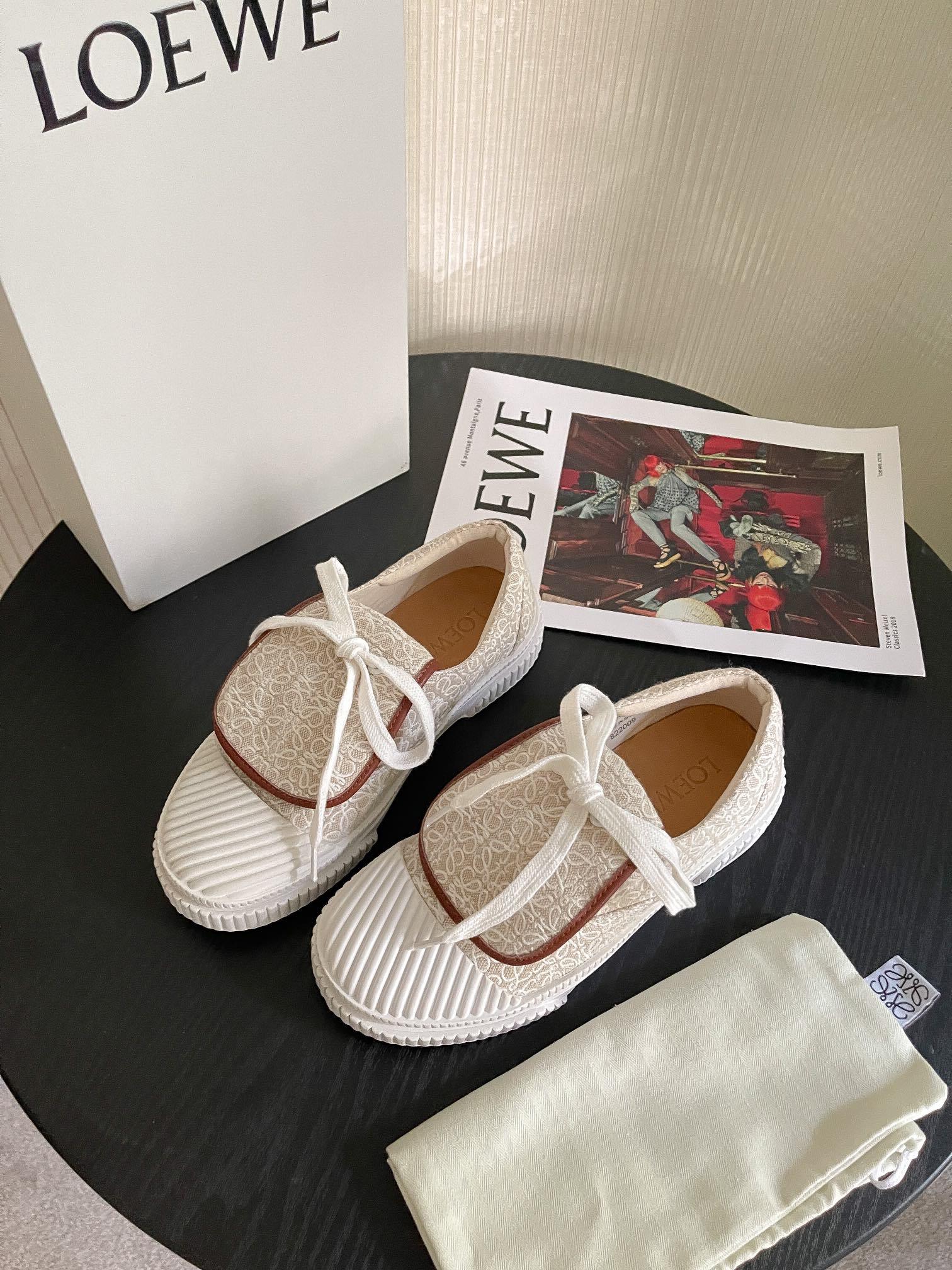 LOEWE罗意威2021早春新款刺绣