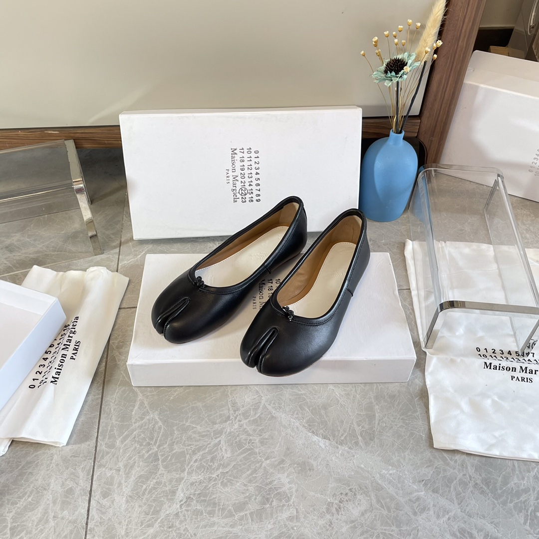Maison Margiela Women's Black Tabi Leather Ballerina Shoes Size 35-40 4 i1627293772 6461 1