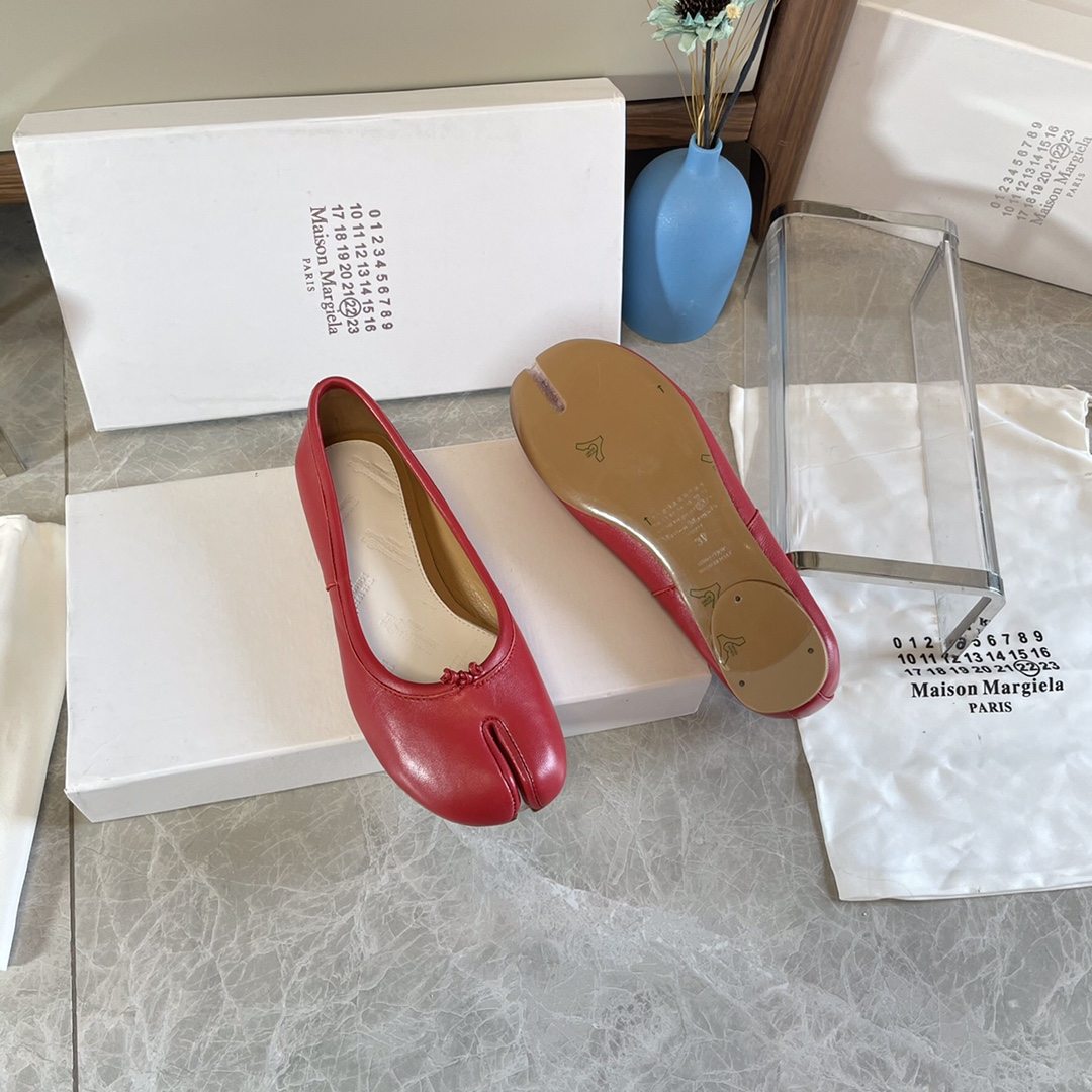 Maison Margiela Tabi Ballerina Flats Red Leather Split Toe Shoes 10 i1627293812 5168 8