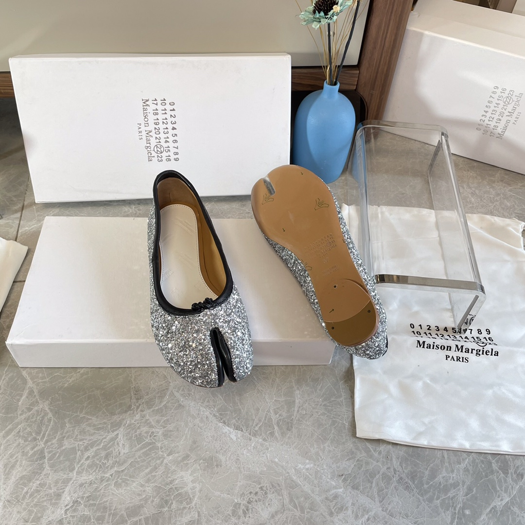 Maison Margiela Tabi Ballerina Flats Glitter Lambskin Leather Shoes 10 i1627293834 6078 8