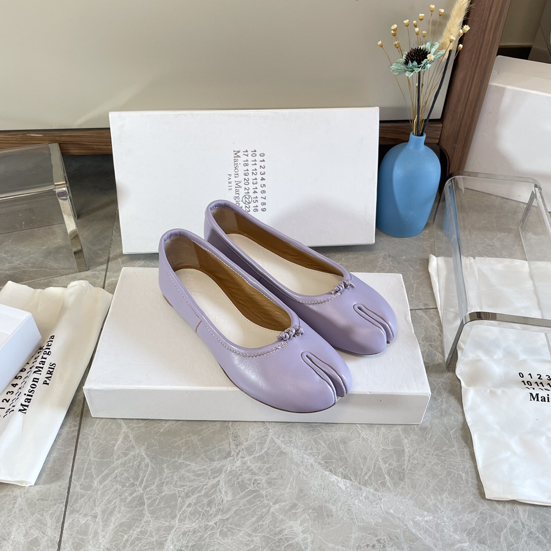 Maison Margiela Tabi Split-Toe Lambskin Ballet Flats - Lavender 5 i1627293929 2937 2
