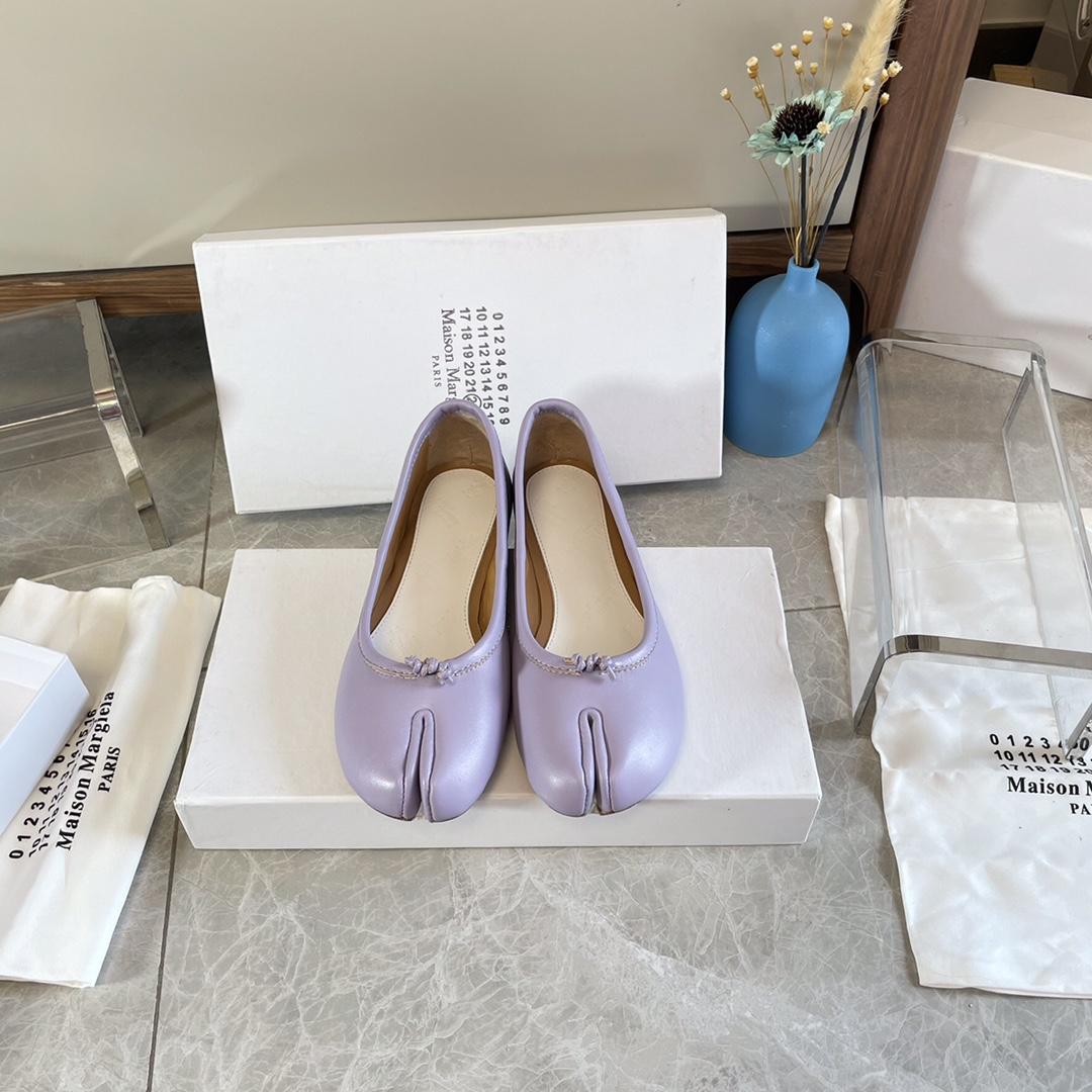 Maison Margiela Tabi Split-Toe Lambskin Ballet Flats - Lavender 3 i1627293929 6580 0