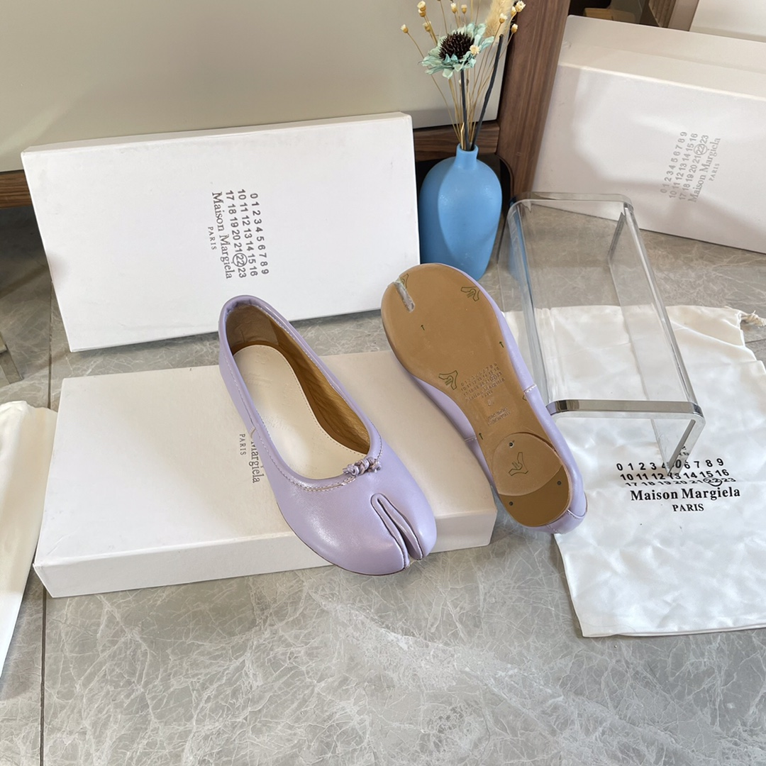 Maison Margiela Tabi Split-Toe Lambskin Ballet Flats - Lavender 10 i1627293929 8092 8