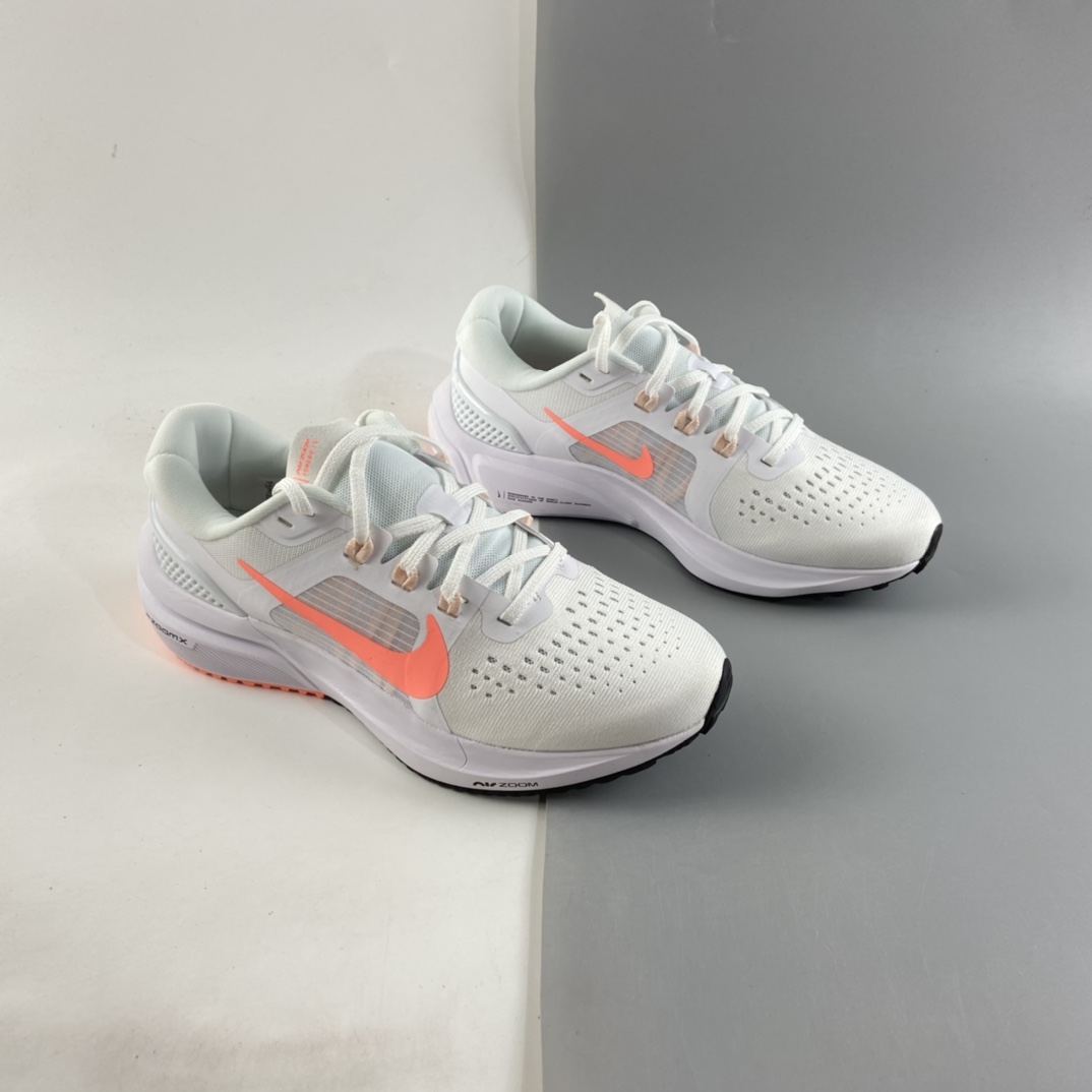 P190  Nike Air Zoom Vomero 15 登月15代缓震透气跑步鞋 CU1856-102