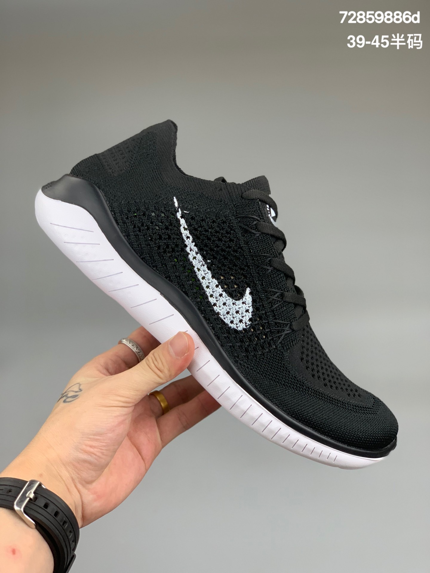 
耐克Nike Free RN Flyknit 2018 赤足二代轻跑鞋 质感新焕升级，专为短打跑造#鞋如面袜般子柔贴软合，结合性弹沙线，赋双予足众出的紧包密覆效果。 
尺码：39 40 40.5 41 42 42.5 43 44 44.5 45
货号：942839
编码:72859886d