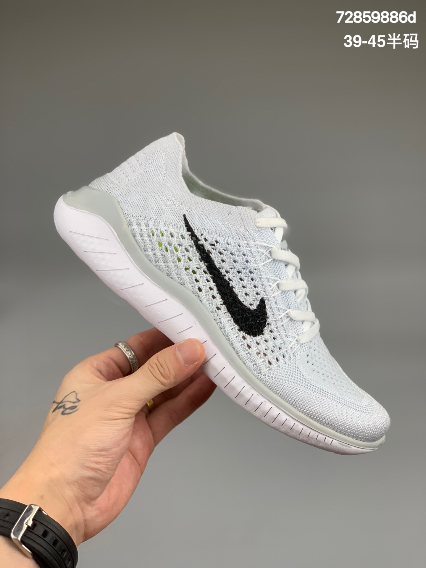 
耐克Nike Free RN Flyknit 2018 赤足二代轻跑鞋 质感新焕升级，专为短打跑造#鞋如面袜般子柔贴软合，结合性弹沙线，赋双予足众出的紧包密覆效果。 
尺码：39 40 40.5 41 42 42.5 43 44 44.5 45
货号：942839
编码:72859886d